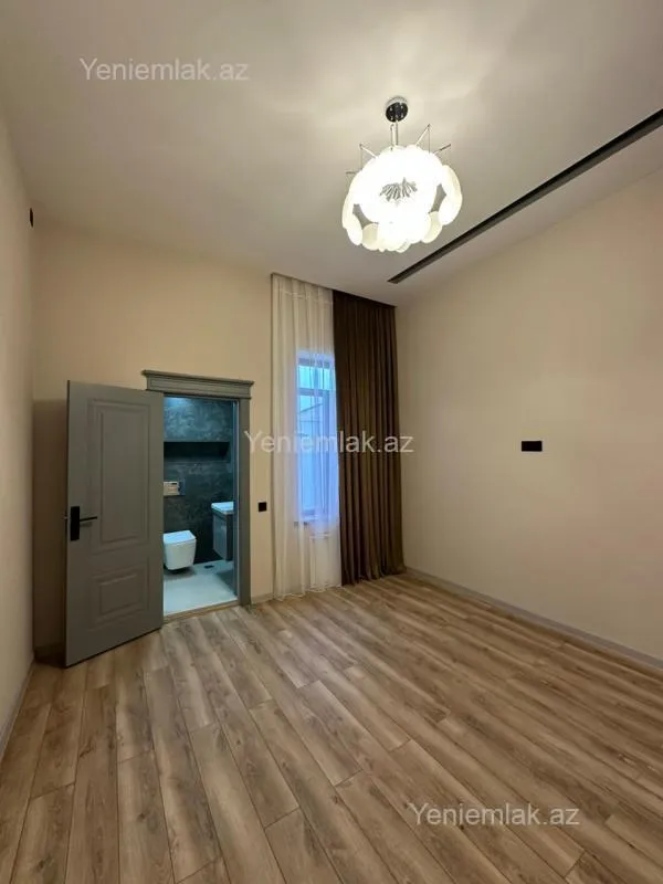Satılır 4 otaqlı həyət evi 140 m²