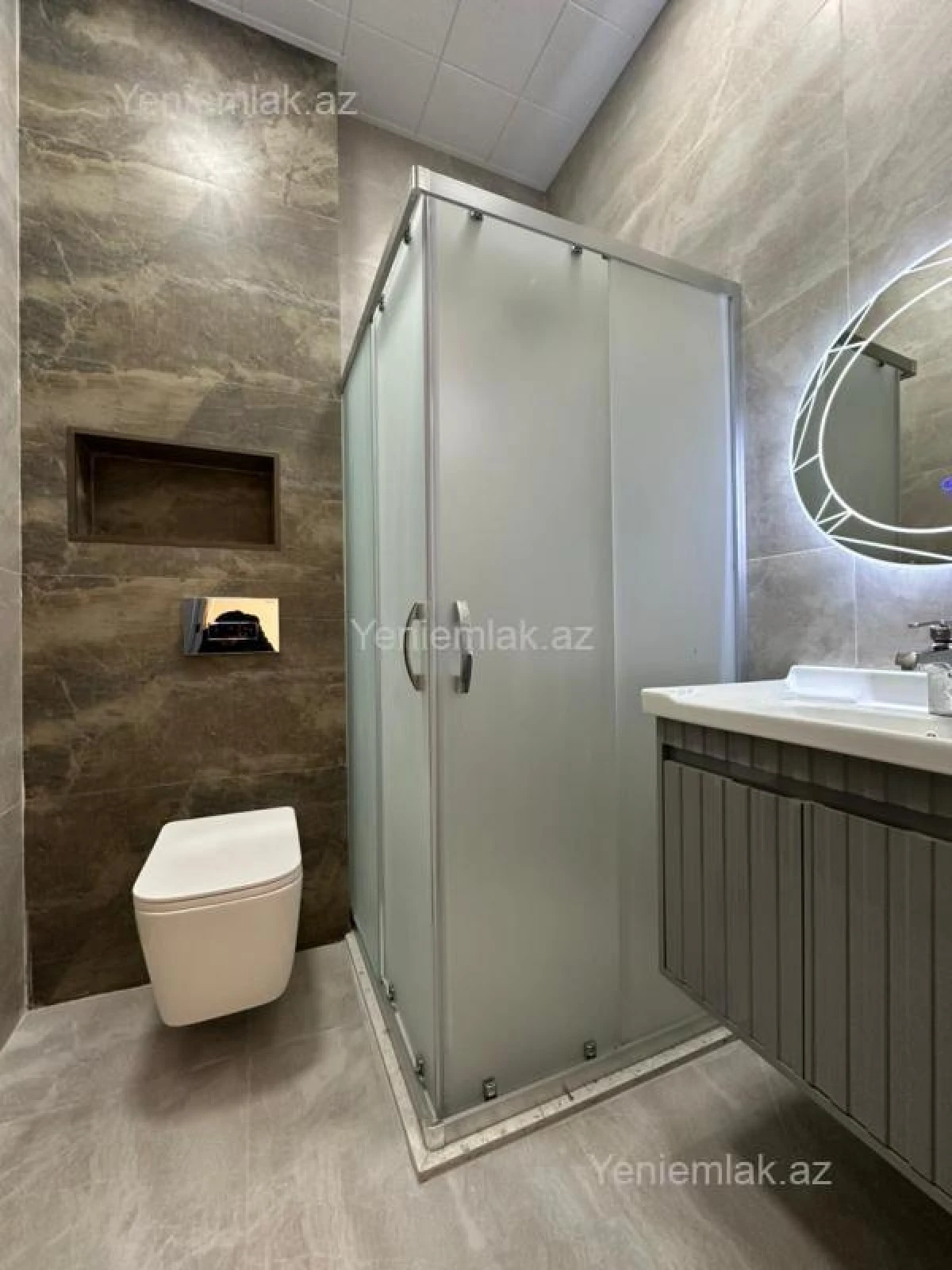 Satılır 4 otaqlı həyət evi 140 m²