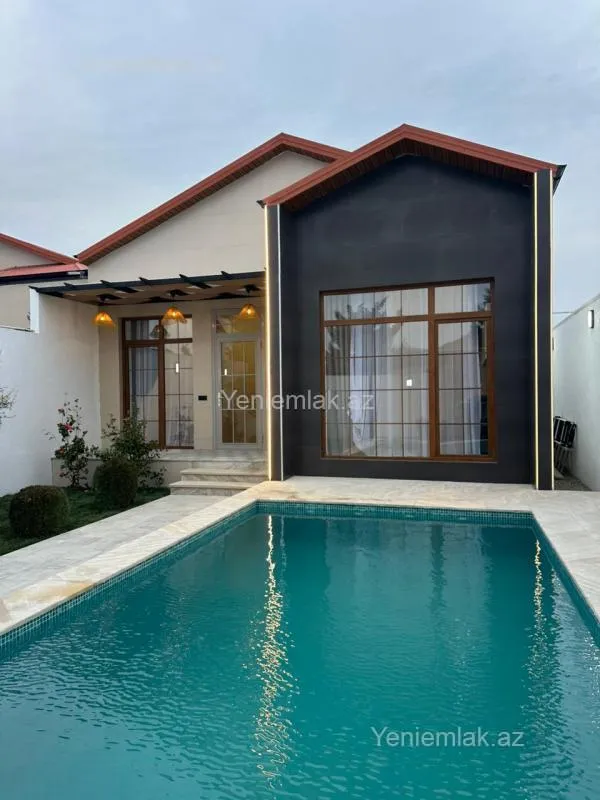 Satılır 4 otaqlı həyət evi 140 m²