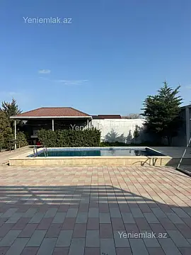 Satılır 5 otaqlı həyət evi 200 m²