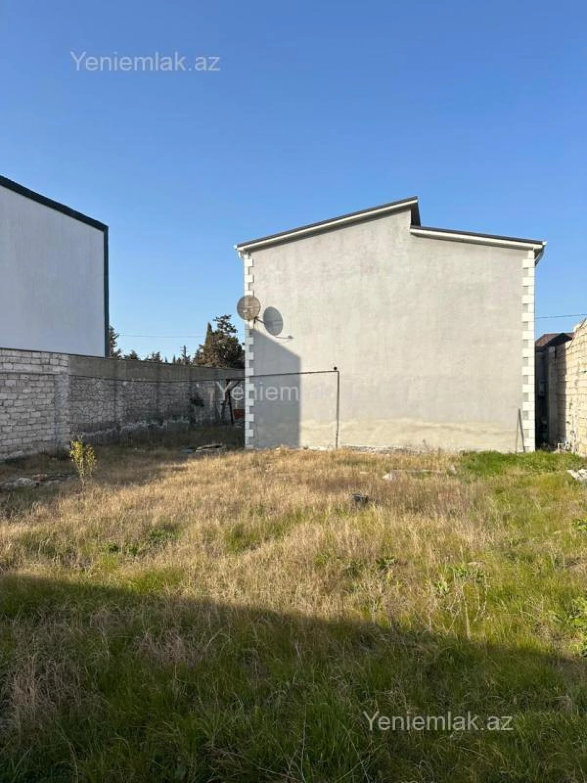 Satılır 5 otaqlı həyət evi 180 m²