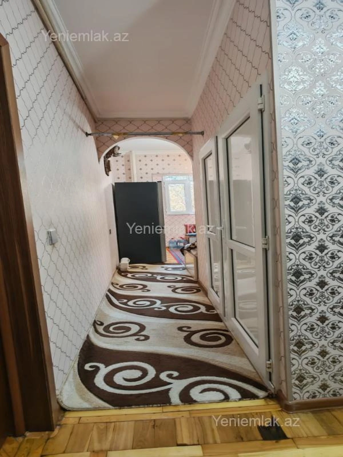 Satılır 3 otaqlı köhnə tikili 60 m²