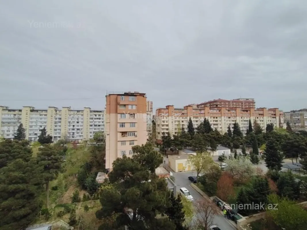 Satılır 3 otaqlı köhnə tikili 60 m²