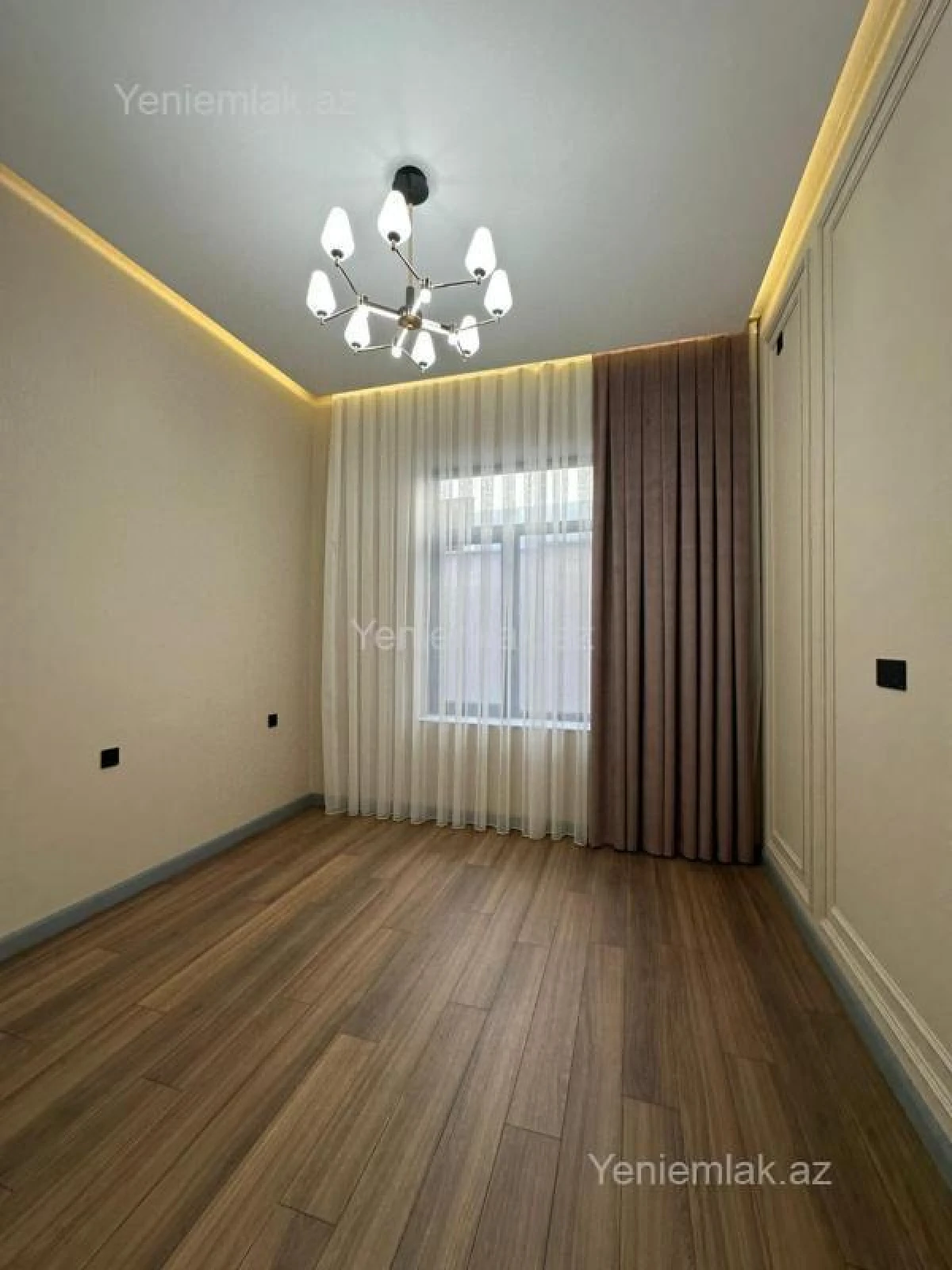 Satılır 4 otaqlı həyət evi 160 m²