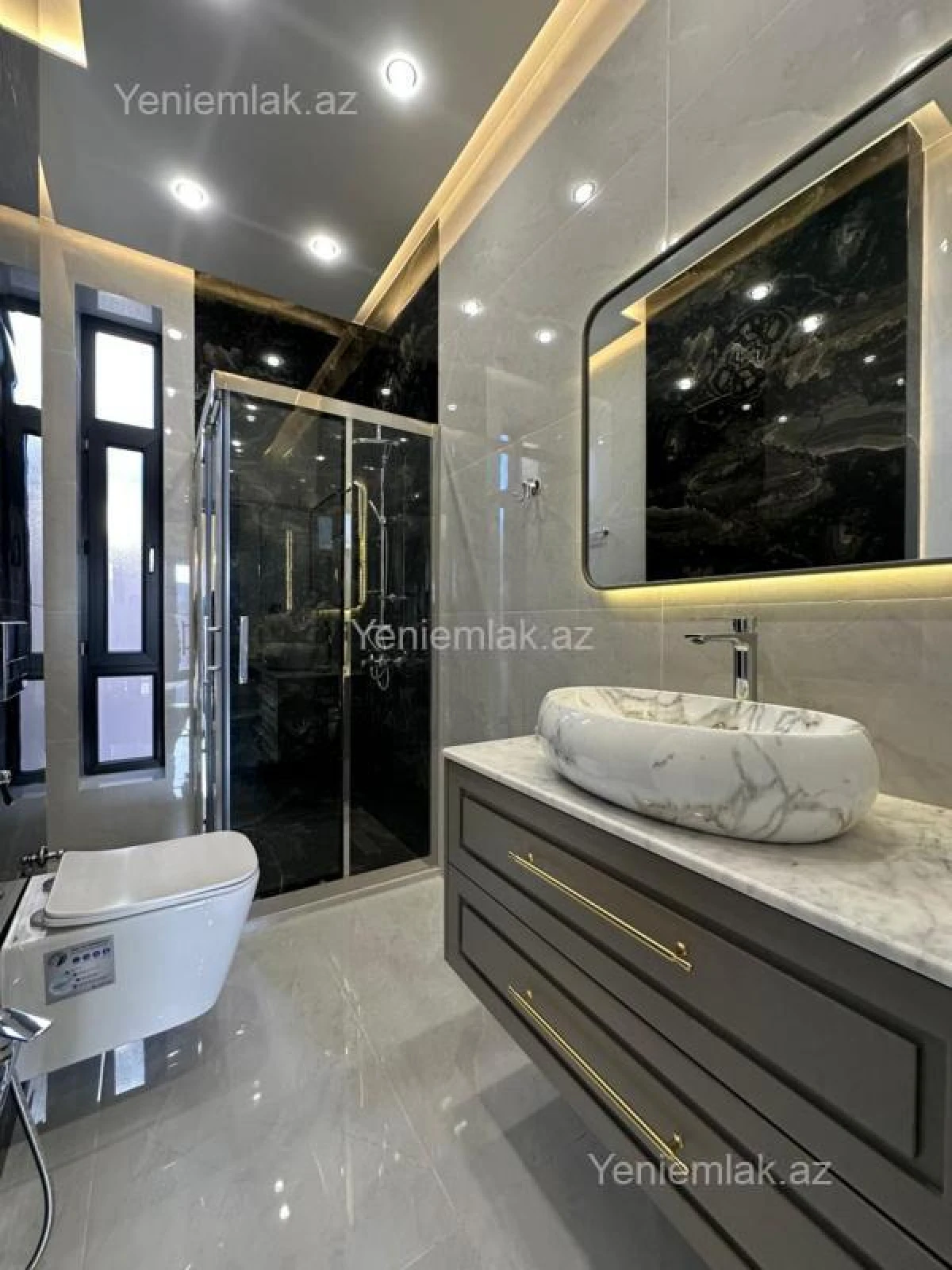 Satılır 4 otaqlı həyət evi 160 m²