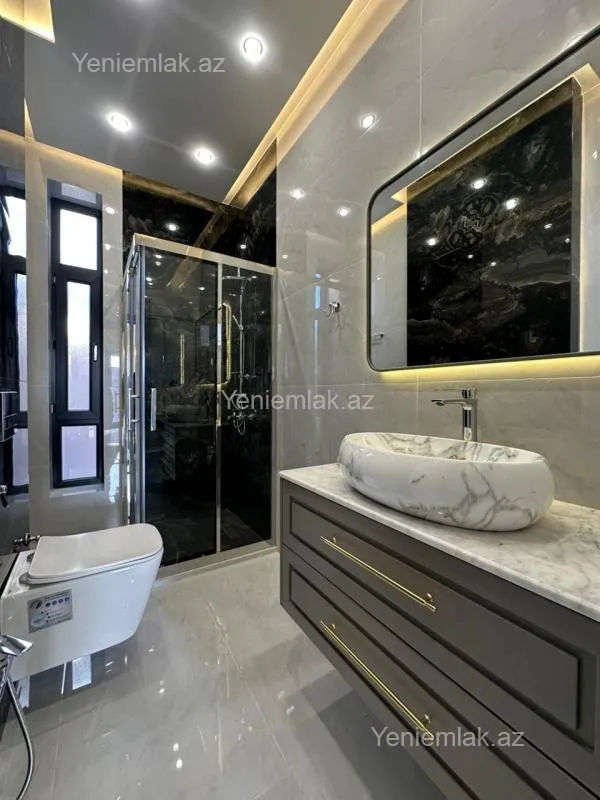 Satılır 4 otaqlı həyət evi 160 m²