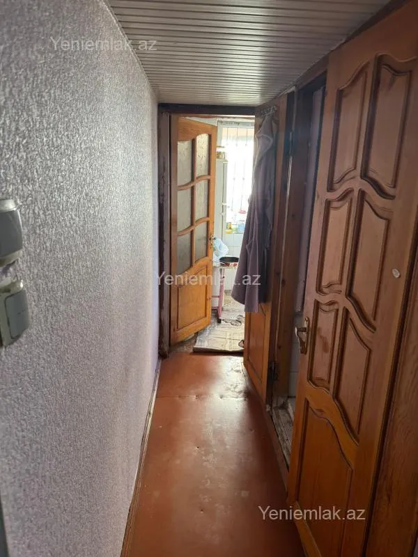 Satılır 2 otaqlı köhnə tikili 52 m²
