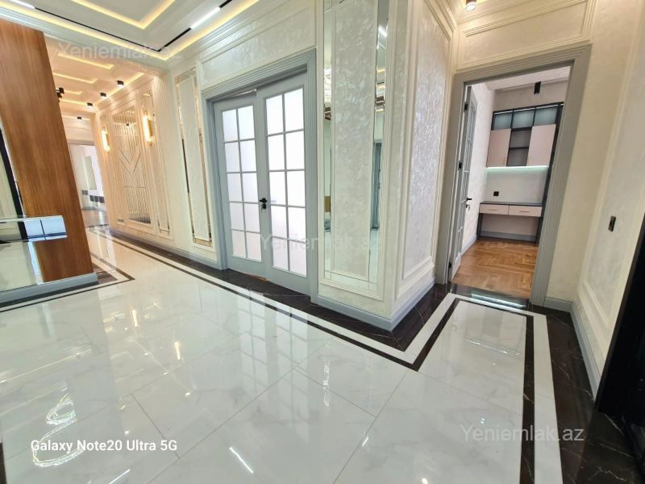 Satılır 4 otaqlı yeni tikili 186 m²