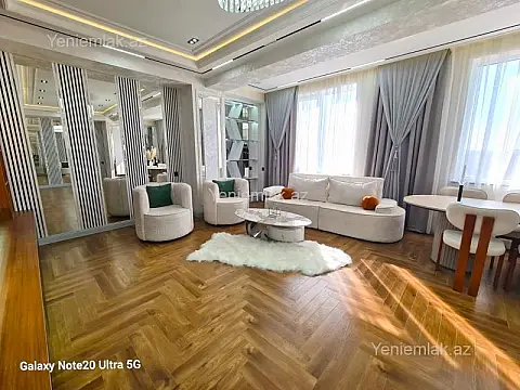 Satılır 4 otaqlı yeni tikili 186 m²