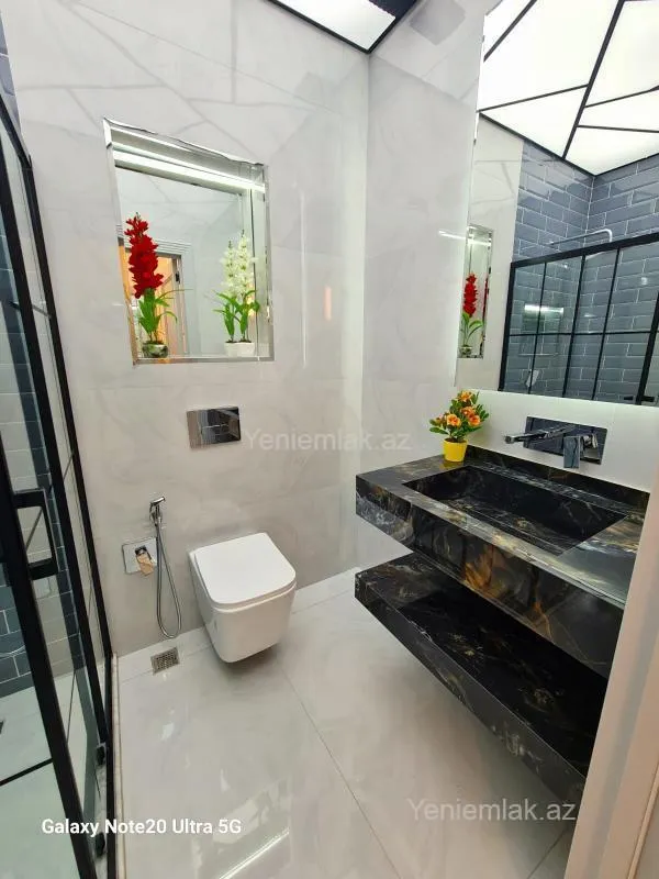 Satılır 4 otaqlı yeni tikili 186 m²