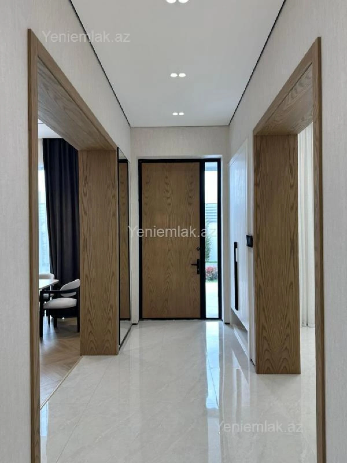 Satılır 5 otaqlı həyət evi 250 m²