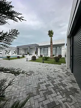 Satılır 5 otaqlı həyət evi 250 m²