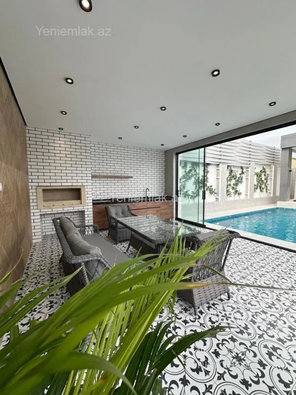 Satılır 5 otaqlı həyət evi 250 m²