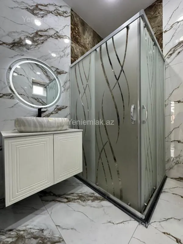 Satılır 5 otaqlı həyət evi 220 m²