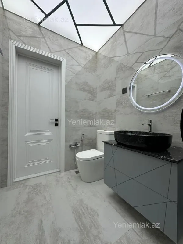 Satılır 4 otaqlı həyət evi 180 m²