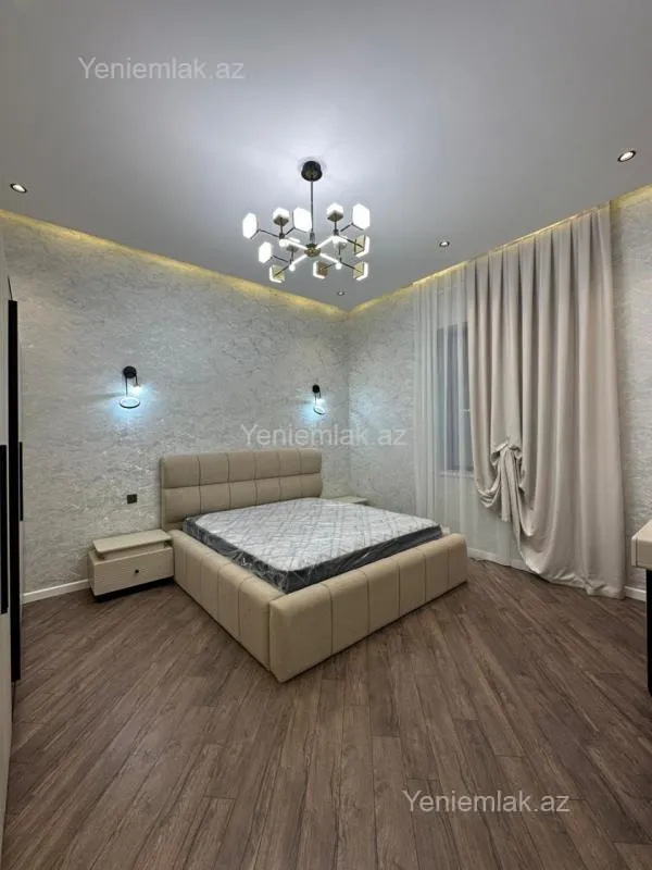Satılır 4 otaqlı həyət evi 180 m²