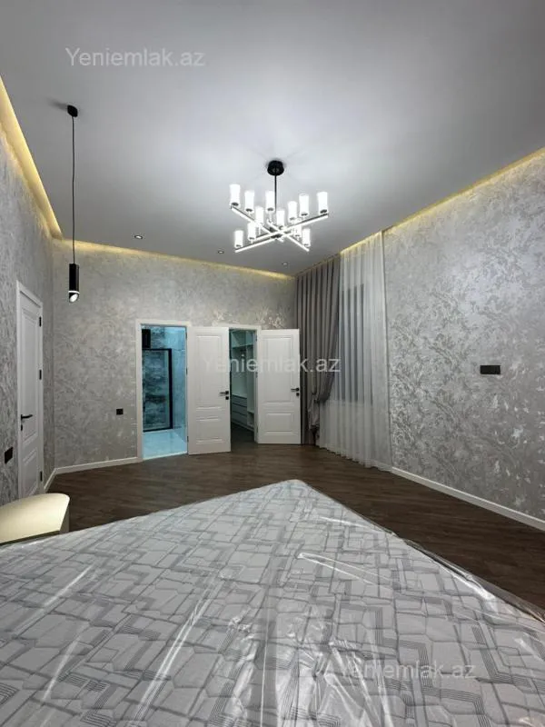 Satılır 4 otaqlı həyət evi 180 m²