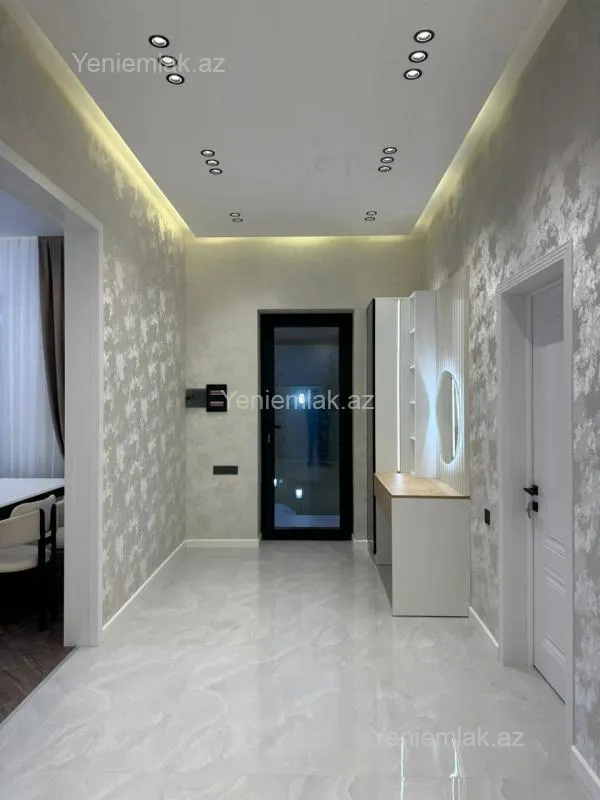 Satılır 4 otaqlı həyət evi 180 m²