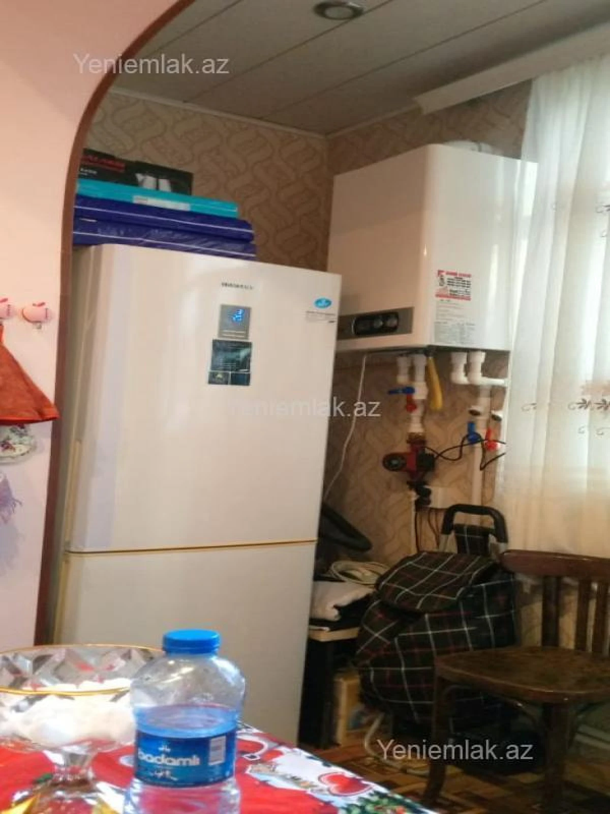 Satılır 2 otaqlı köhnə tikili 60 m²