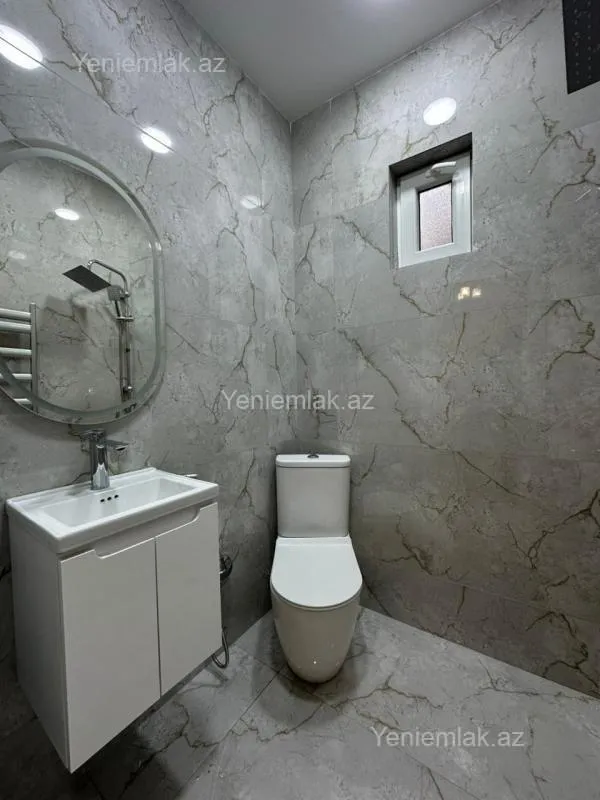 Satılır 4 otaqlı həyət evi 140 m²