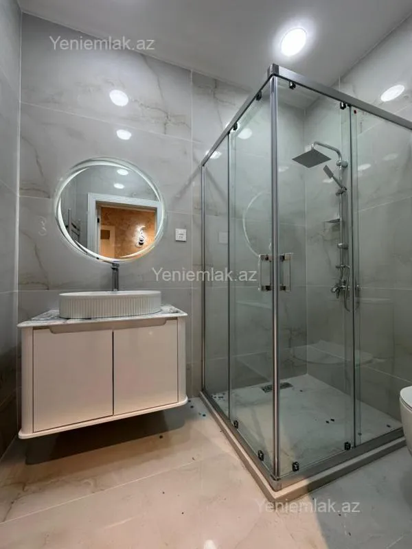 Satılır 4 otaqlı həyət evi 140 m²