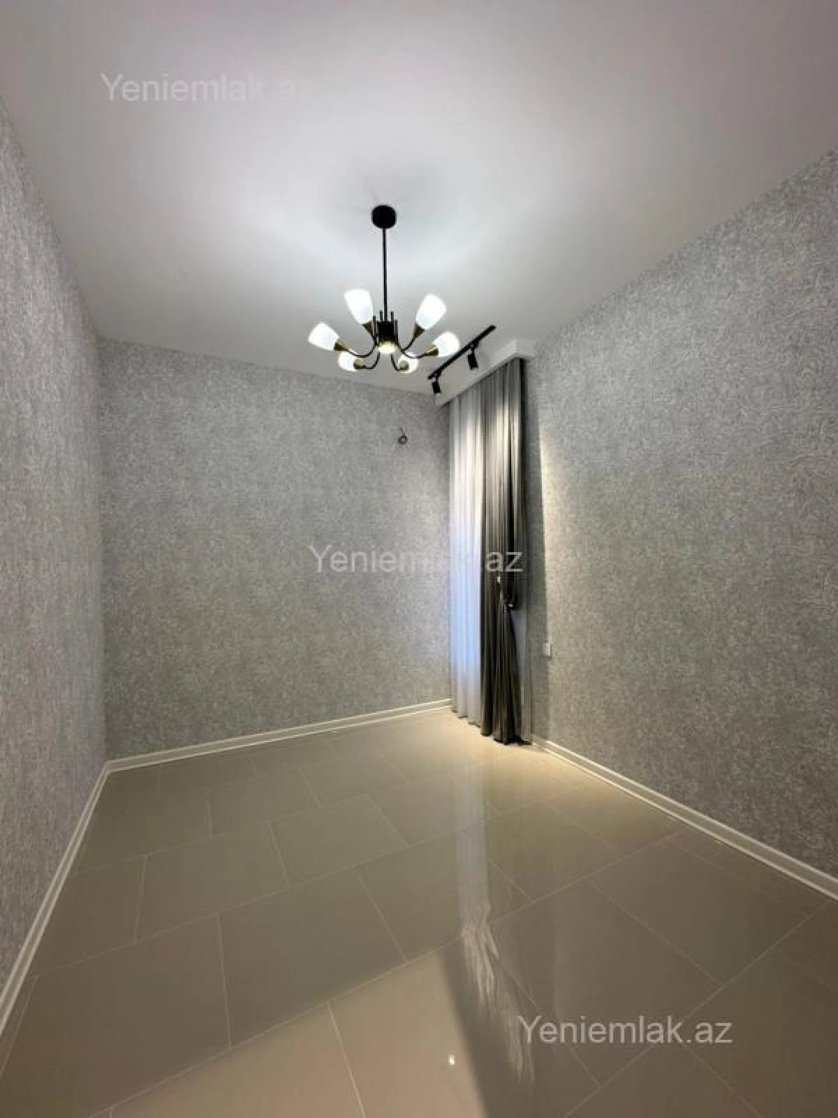 Satılır 4 otaqlı həyət evi 140 m²
