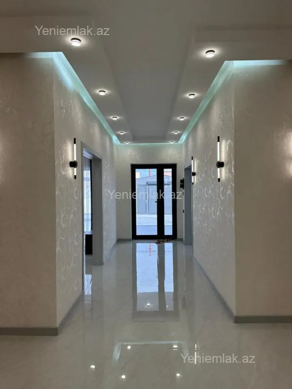 Satılır 4 otaqlı həyət evi 180 m²