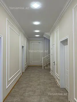Satılır 5 otaqlı həyət evi 220 m²