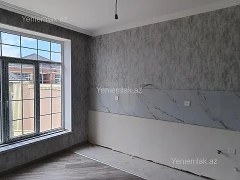 Satılır 4 otaqlı həyət evi 140 m²