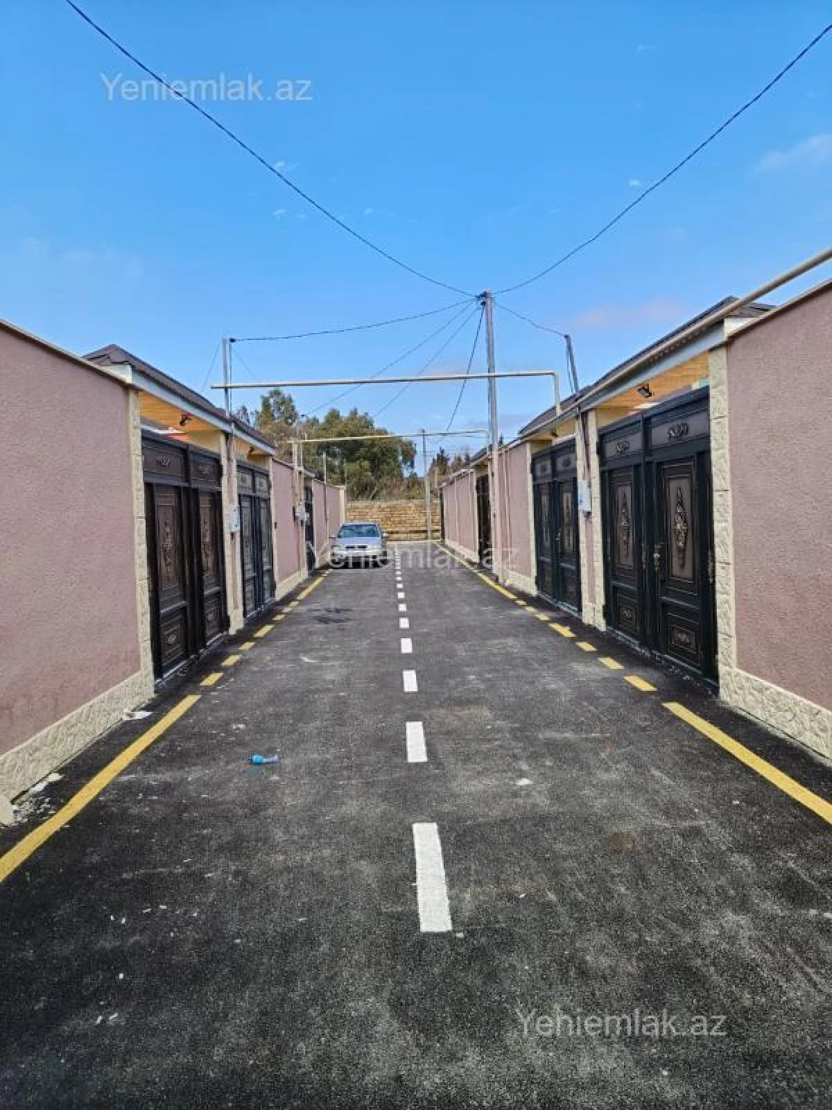 Satılır 4 otaqlı həyət evi 140 m²