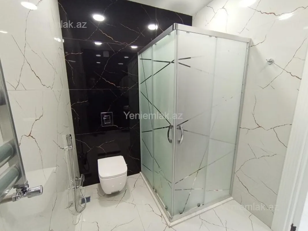 Satılır 1 otaqlı yeni tikili 67 m²