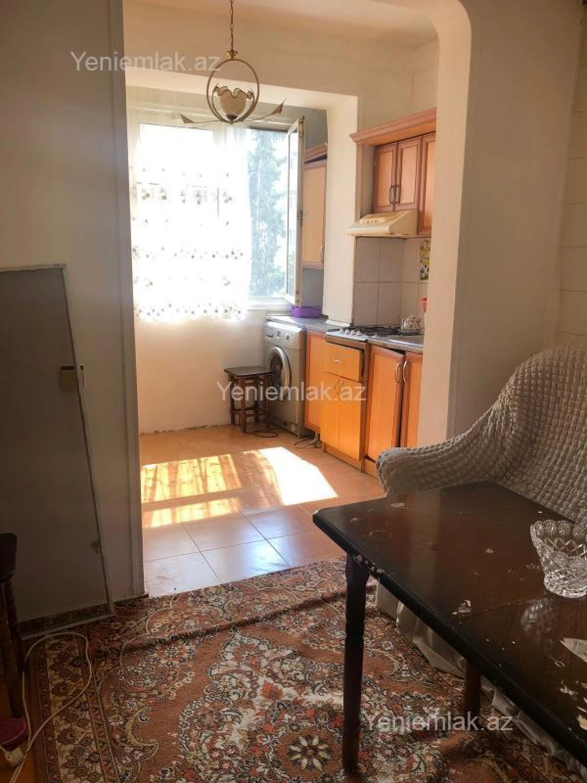 Satılır 2 otaqlı köhnə tikili 58 m²