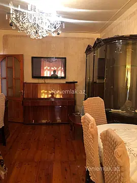 Satılır 2 otaqlı köhnə tikili 58 m²