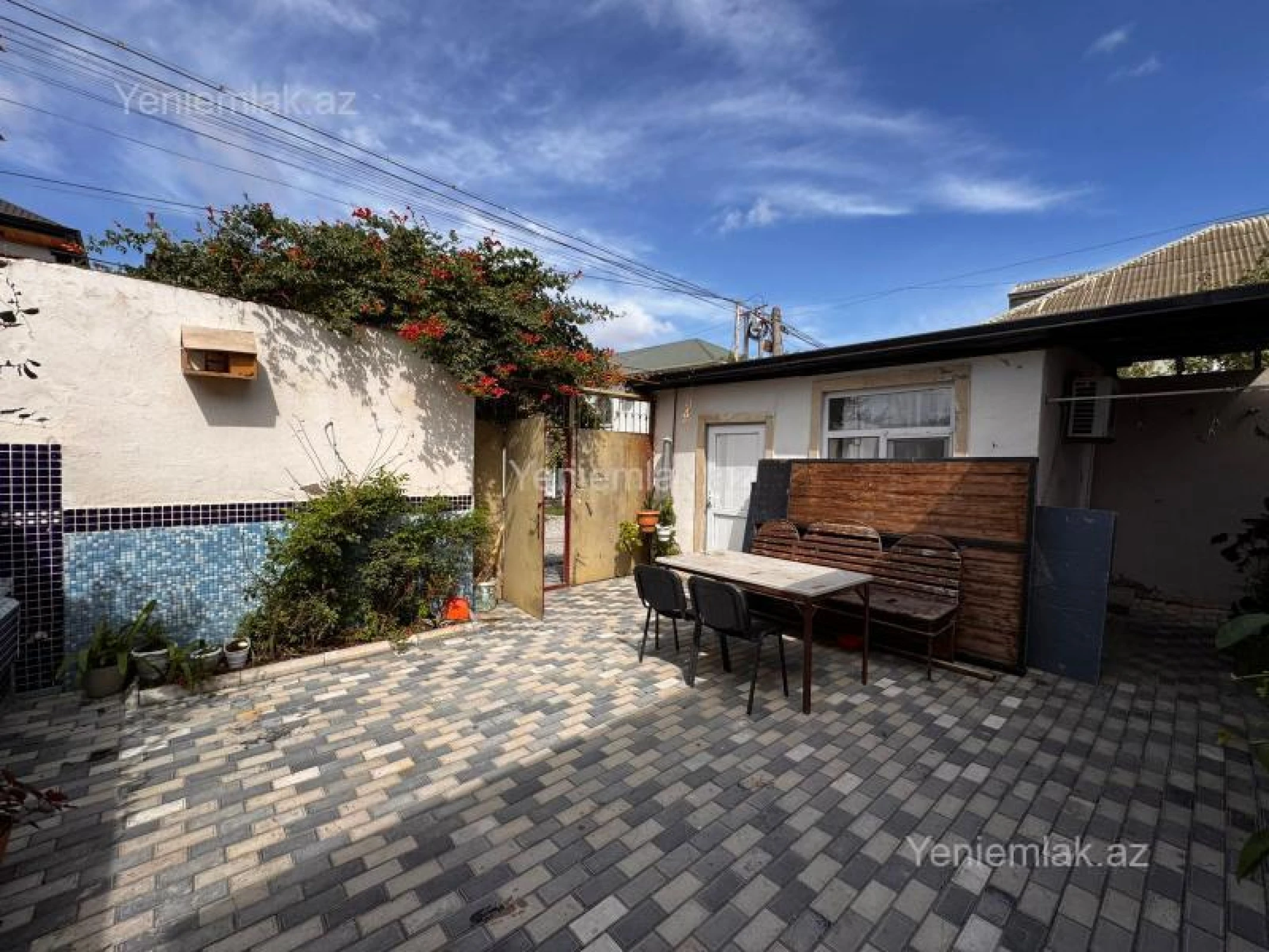 Satılır 3 otaqlı həyət evi 120 m²