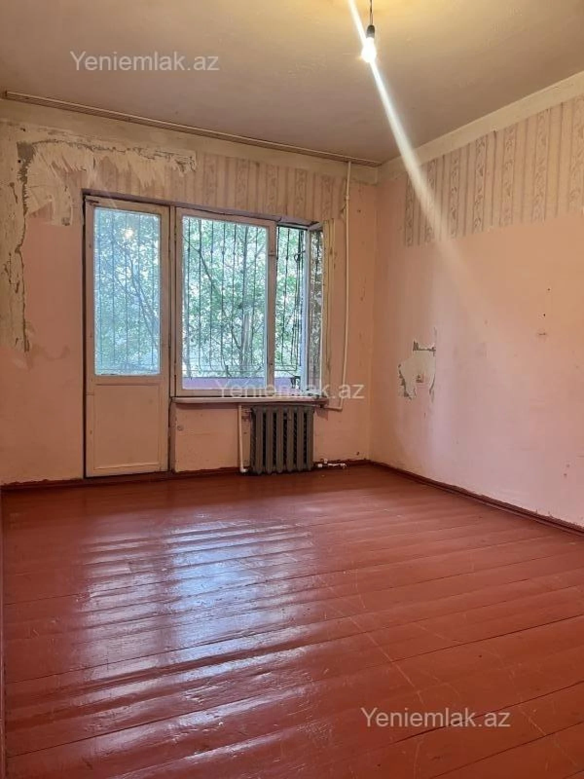 Satılır 4 otaqlı köhnə tikili 87 m²