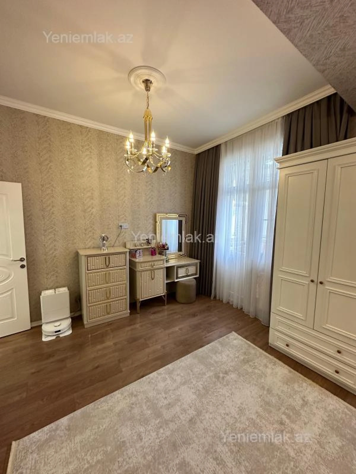 Satılır 2 otaqlı yeni tikili 70 m²
