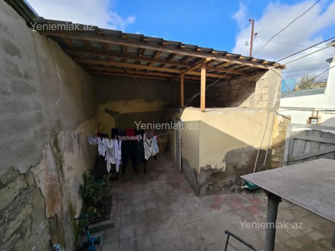 Satılır 4 otaqlı həyət evi 85 m²