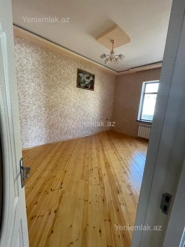 Satılır 6 otaqlı həyət evi 201 m²