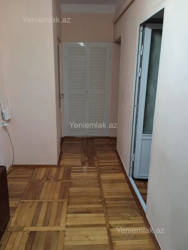 Satılır 3 otaqlı köhnə tikili 65 m²