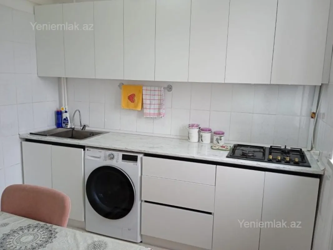 Satılır 3 otaqlı köhnə tikili 65 m²