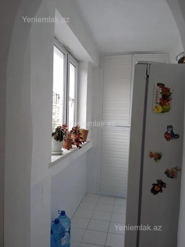 Satılır 3 otaqlı köhnə tikili 65 m²