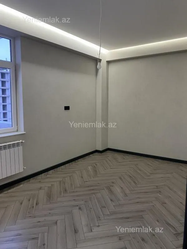 Satılır 3 otaqlı yeni tikili 130.3 m²