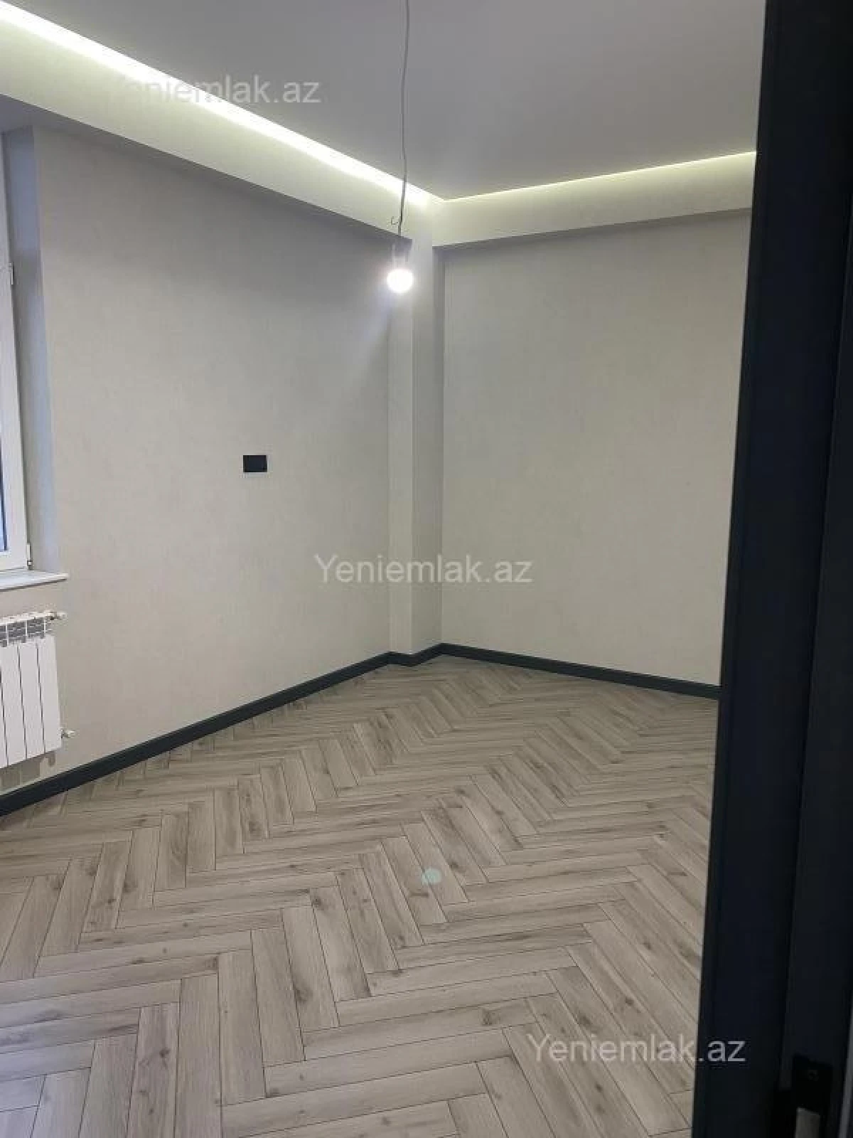 Satılır 3 otaqlı yeni tikili 130.3 m²