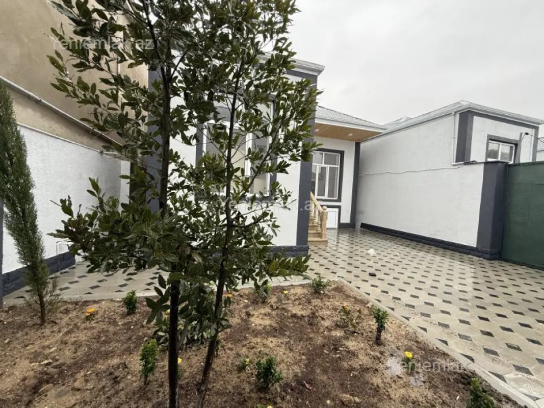 Satılır 2 otaqlı həyət evi 50 m²