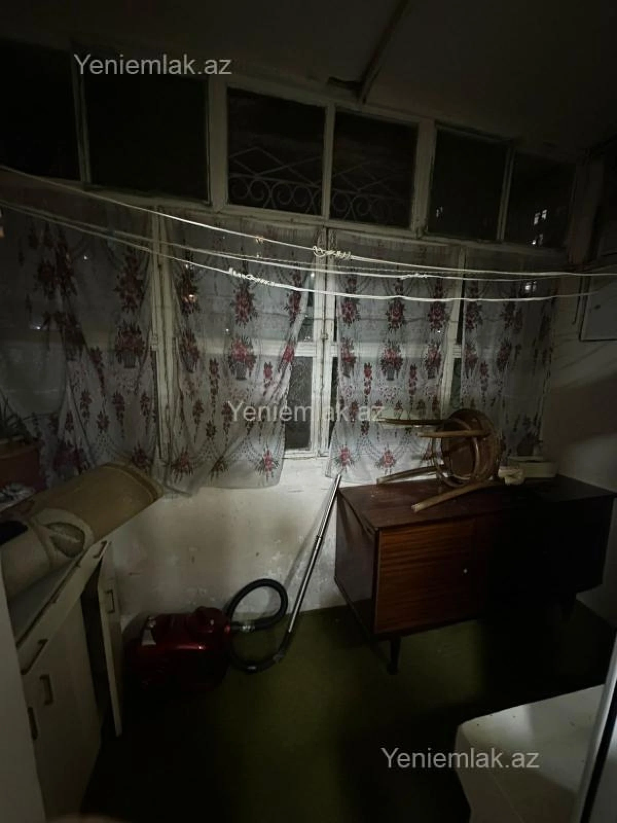 Satılır 2 otaqlı köhnə tikili 60 m²