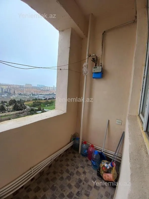 Satılır 1 otaqlı yeni tikili 50 m²