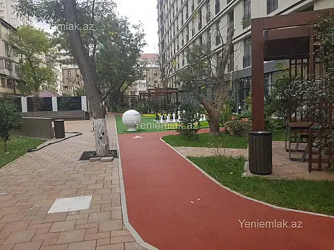 Satılır qaraj 25 m²