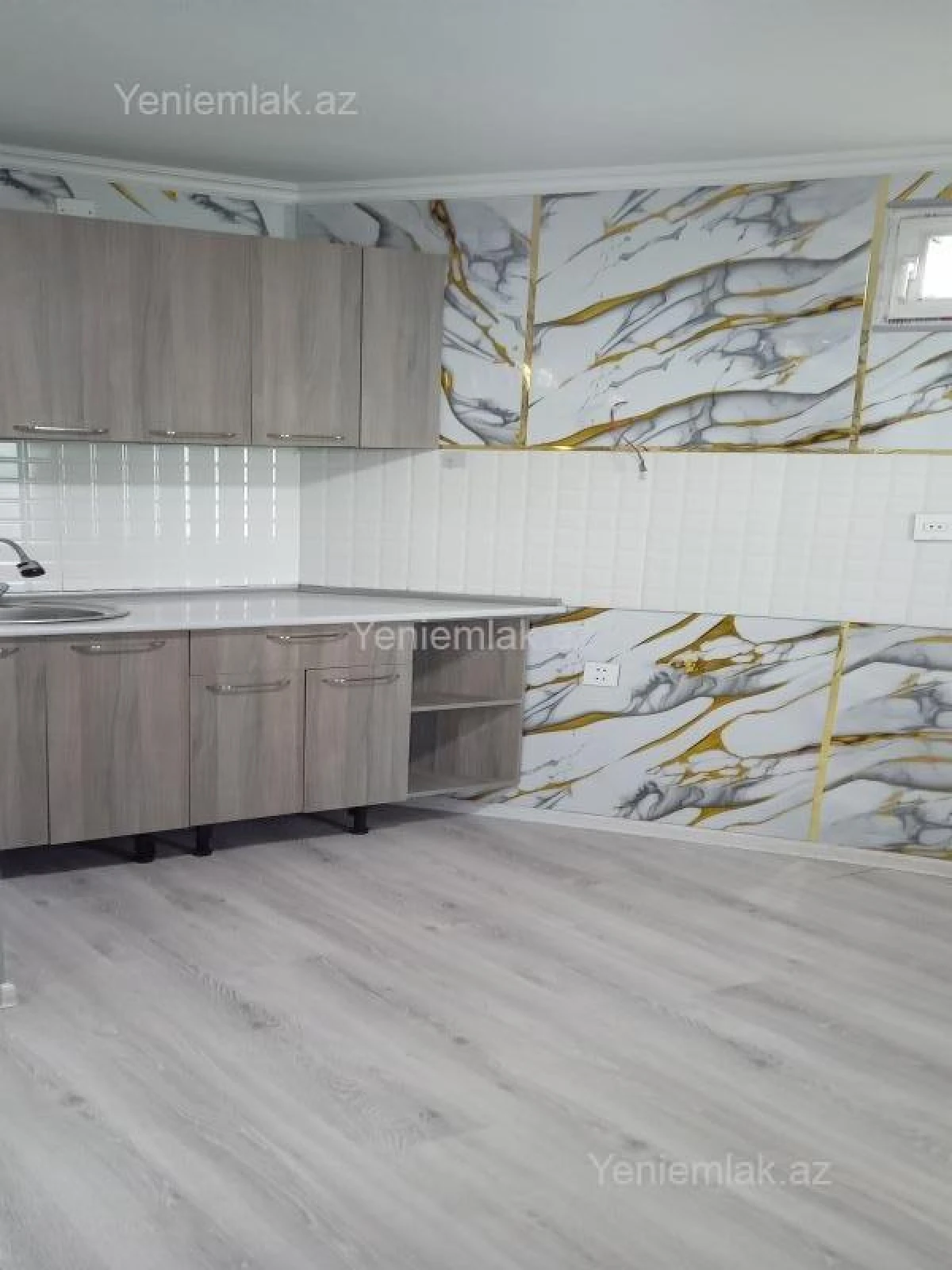 Satılır 2 otaqlı həyət evi 60 m²