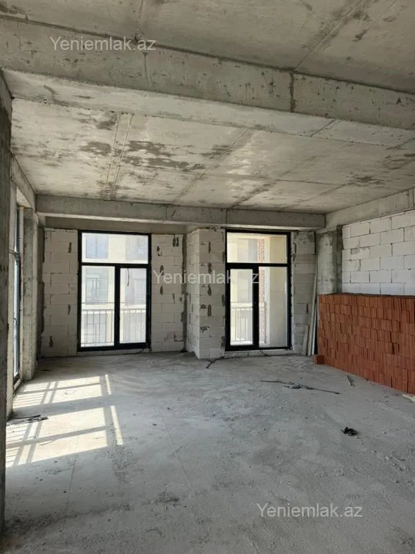 Satılır 4 otaqlı yeni tikili 164 m²