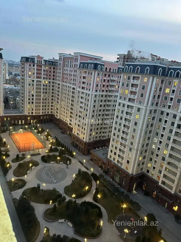 Satılır 4 otaqlı yeni tikili 164 m²